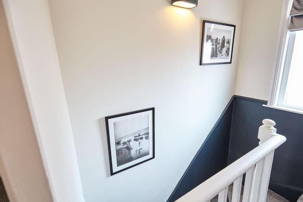 Sea Urchin Villa Whitby Exterior foto